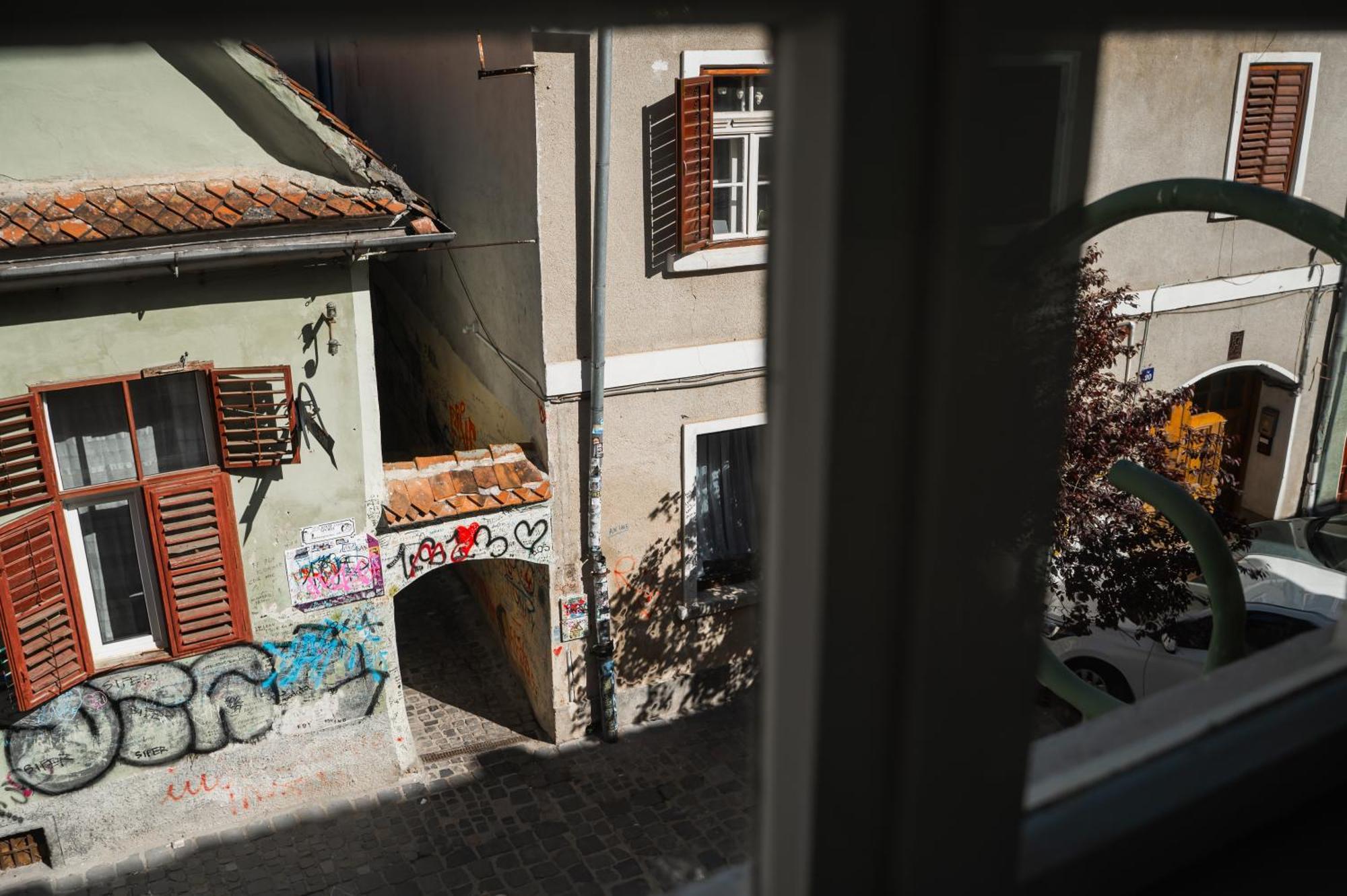 Rope Street Estate Picturesque 2 Apartment *